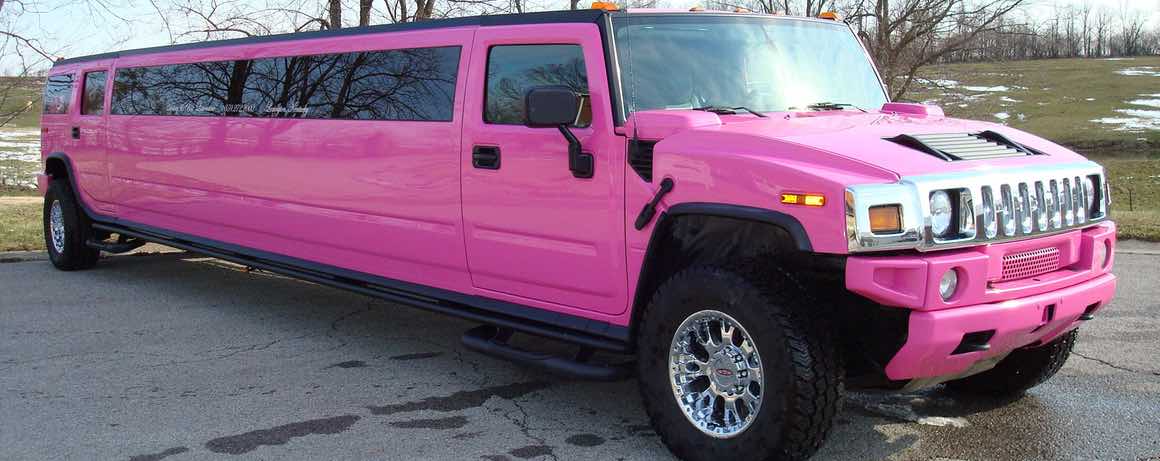 Alquiler limusina rosa hummer para despedidas en Mojacar